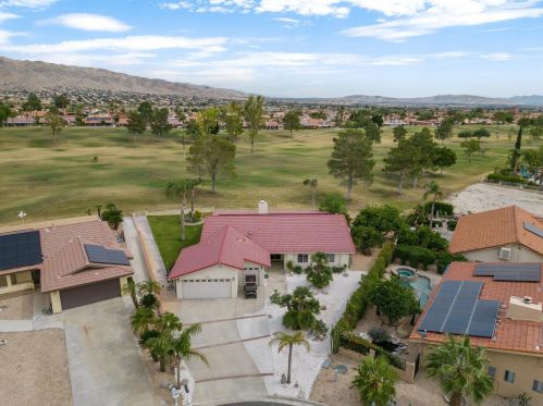 9721 Siwanoy Dr, Desert Hot Springs CA  92240-1330 exterior