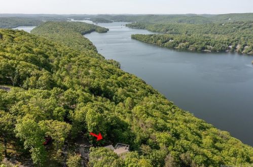 34 Skyline Dr, Sherman, CT 06784-2141