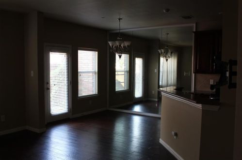 8704 Manhattan Ave, Plano TX  75024-7745 exterior