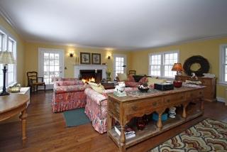 153 Black Rock Tpke, West Redding, CT 06896-2517