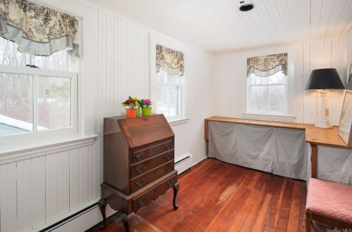 5 High Ridge Rd, Scotts Corners NY  10576-1606 exterior