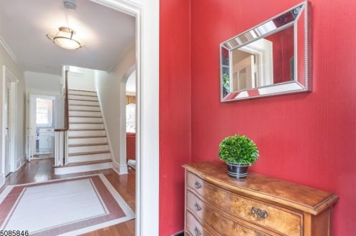 261 Forest Ave, Glen Ridge, NJ 07028-1728