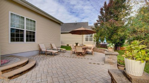 172 Huntington Dr, Jackson Twp NJ  08527-4789 exterior
