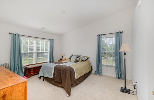 998 Mistflower Ln, Florence KY  41042-8098 exterior