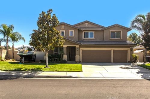 765 Windbound Ave, Beaumont CA  92223-7098 exterior