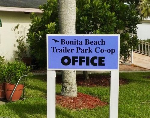 3879 Cardinal Cir, Bonita Springs FL  34134-4186 exterior