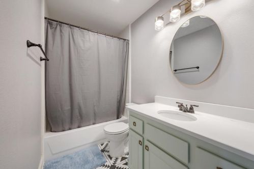 5600 Worley Dr, Frisco TX  75056-3850 exterior