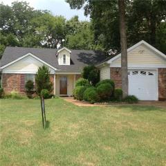 905 Stoneview Ct, Antioch, TN 37013-1633