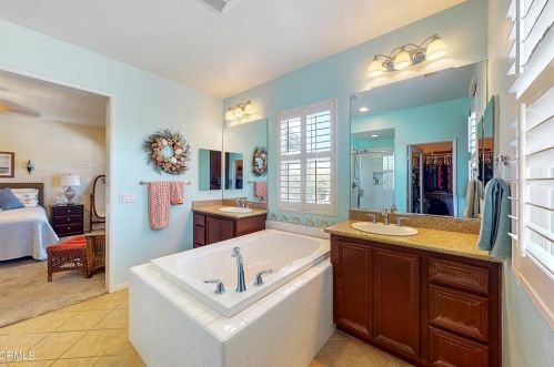 3244 Ventura Rd, Oxnard CA  93036-5459 exterior