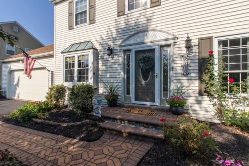 2186 Rabbit Run, Gilbertsville, PA 19525-9263