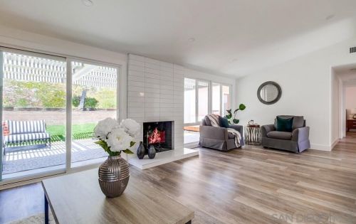 3451 Lockwood Dr, San Diego CA  92123-2619 exterior