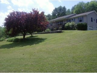 702 Claverack Rd, Wysox, PA 18854-7778