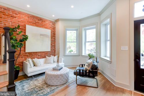 118 V St, Washington, DC 20001-1617