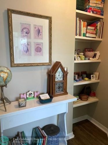 3843 9th Ln, Vero Beach FL  32960-6122 exterior