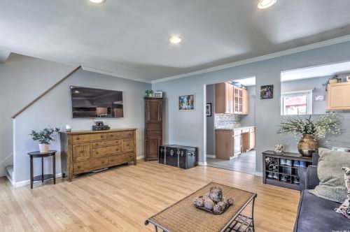 362 Silver St, Babylon NY  11704-4008 exterior