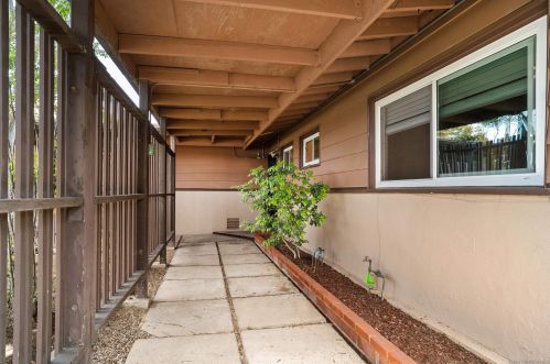 4551 Mount La Platta Pl, San Diego CA 92117-3045 exterior