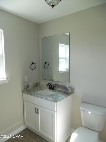 1106 Church St, Marianna FL  32448-7361 exterior