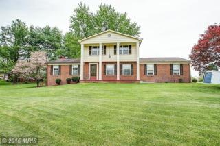 17526 Bates Dr, Hamilton, VA 20158-3428