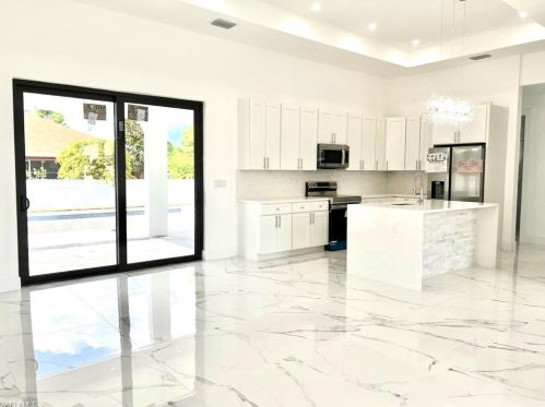 2305 30th Ter, Cape Coral, FL 33914-3969