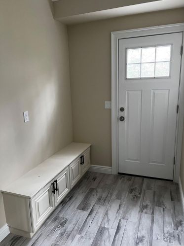 5 Niewood Dr, Panamoka NY  11961-3102 exterior