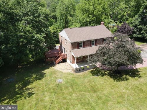 51 Mendenhall Dr, Glen Mills, PA 19342-1112