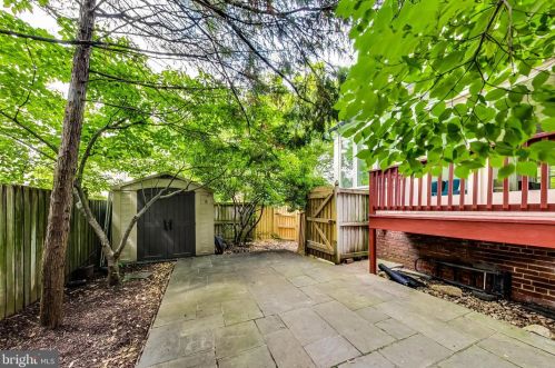 4216 46th St, Washington DC 20016-2472 exterior