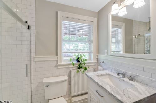 49 Plymouth St, Montclair NJ  07042-2617 exterior