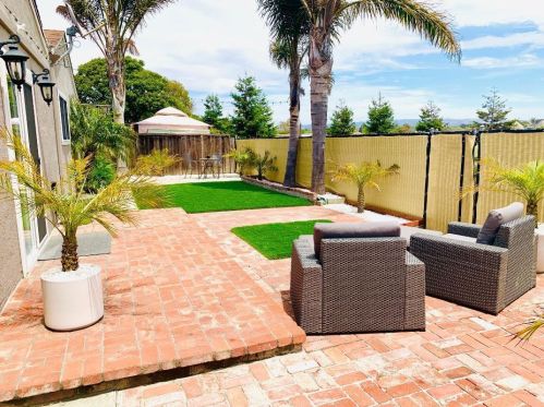 2062 Bandoni Ave, San Lorenzo CA  94580-2111 exterior