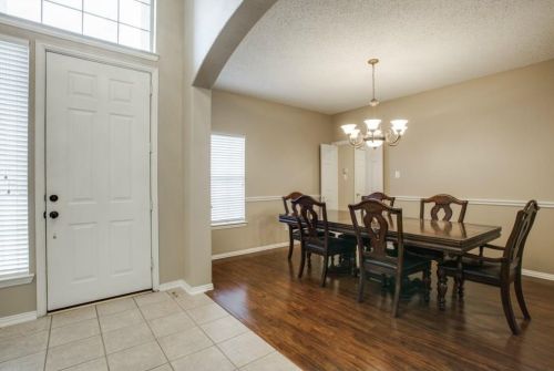 1116 Wedgewood Dr, Midlothian TX  76063-2807 exterior