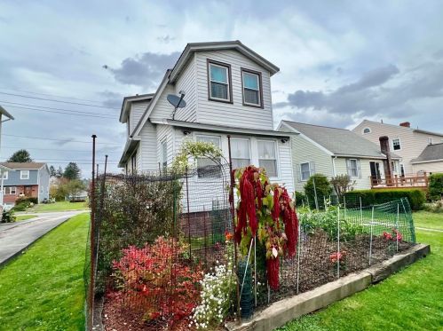 158 Garrett St, Somerset, PA 15501-2547