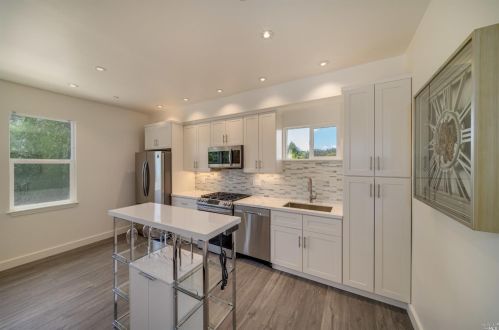 3303 Magowan Dr, Santa Rosa CA  95405-5117 exterior