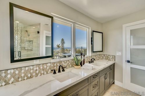 4410 Adair St, San Diego CA  92107-3802 exterior