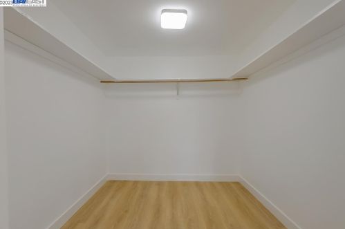 1802 88th Ave, Oakland CA  94621-1008 exterior