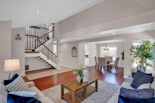 446 Fontanelle Dr, San Jose, CA 95111-1721