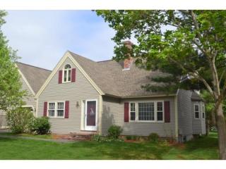 223 Winding Pond Rd, Londonderry, NH 03053-3378