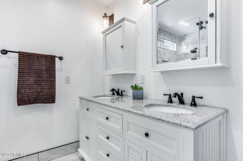 4442 Oraibi Dr, Glendale AZ  85308-7320 exterior