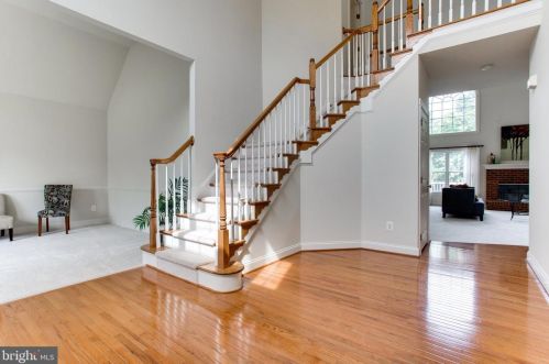 5594 Tucson Ct, Haymarket VA  20169-3145 exterior