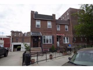 122 Greenwood Ave, Brooklyn, NY 11218-1026
