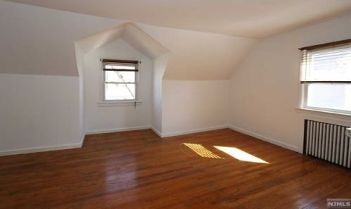 82 Lincoln Ave, Dumont NJ  07628-2713 exterior