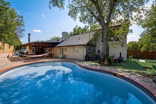 5509 Wedgmont Cir, Fort Worth, TX 76133-2606