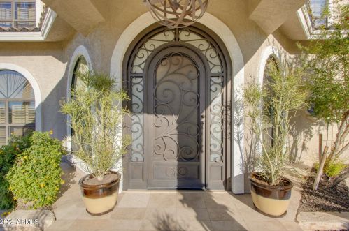 14461 15th Ave, Phoenix AZ  85023-5176 exterior