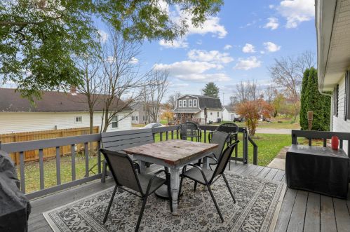 300 Cooper St, Mount Vernon OH  43050-1604 exterior