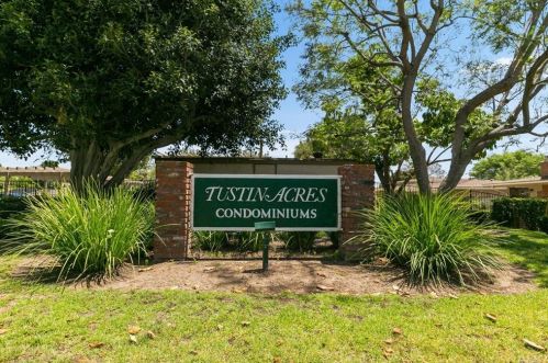 655 6th St, Tustin CA  92780-8532 exterior