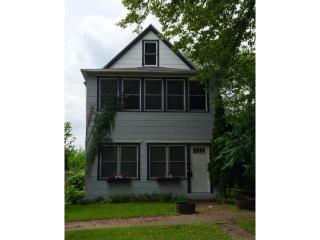 2520 Pierce St, Minneapolis, MN 55418-3840