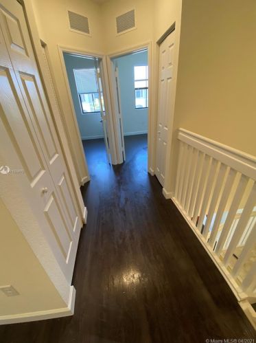 3315 106th Ter, Hialeah FL  33018-4603 exterior