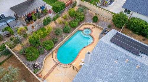 23128 Calvello Dr, Santa Clarita CA  91354-1360 exterior