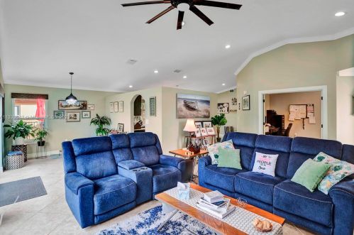 18125 21st St, Hollywood FL  33029-3030 exterior