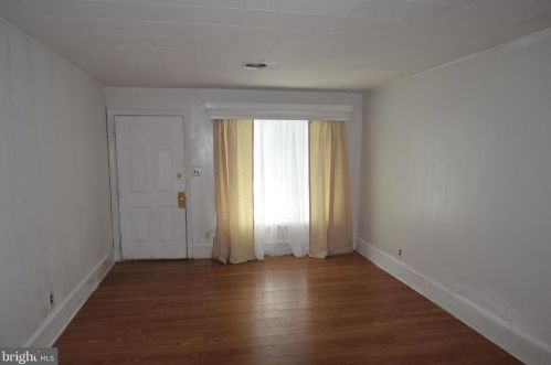 304 Pilgrim Rd, New Castle, DE 19720-2136