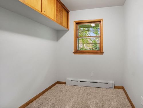 744 Williams Dr, Crown Point IN  46307-4822 exterior