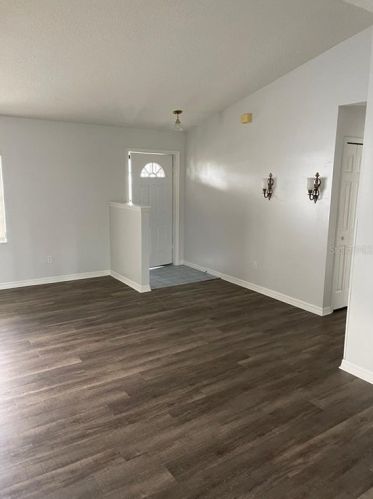 1777 Gatewood Dr, Deltona, FL 32738-4422
